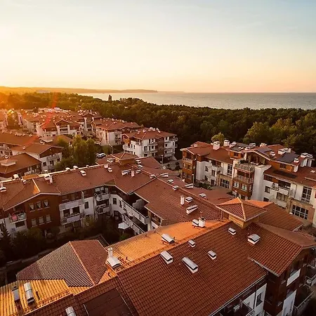 Jelitkowo, Neptun Park 50 M Od Plazy